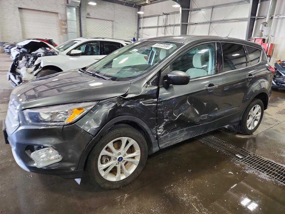 FORD ESCAPE 2019 with VIN 1FMCU9GD5KUB32855 - Photo from auction