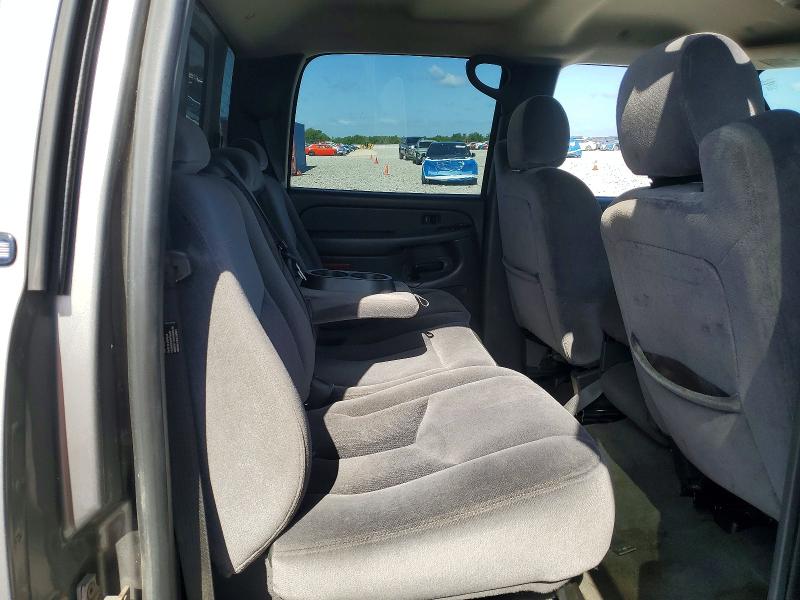 Photo 10 from auction – 2006 GMC NEW SIERRA with VIN 2GTEK13T061235250