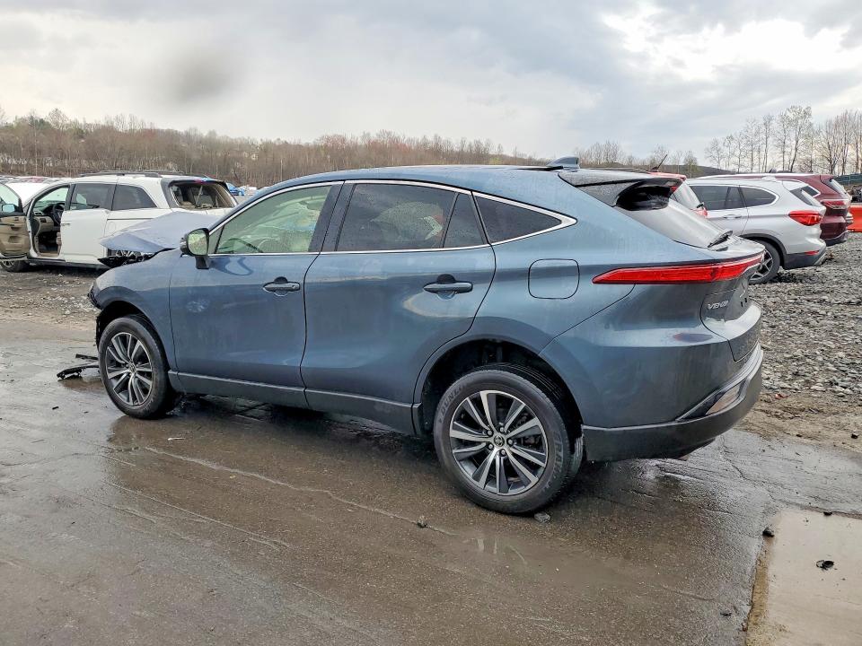 Photo 2 from auction – 2022 TOYOTA VENZA with VIN JTEAAAAH6NJ094104