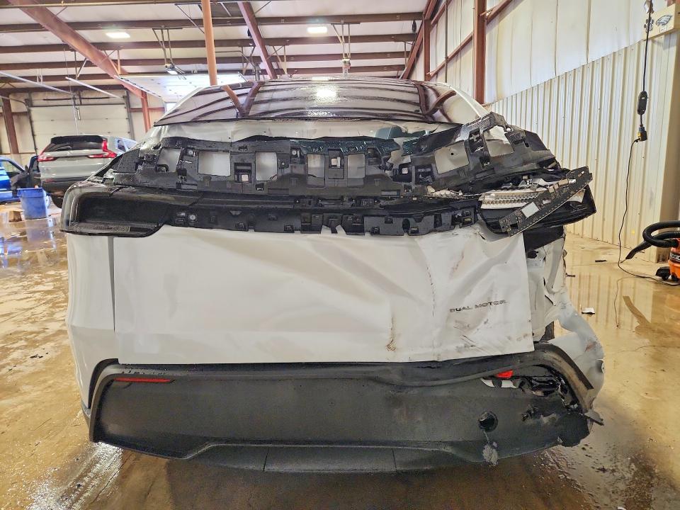 Photo 6 from auction – 2026 TESLA MODEL Y with VIN 7SAYGDEE5TA581978