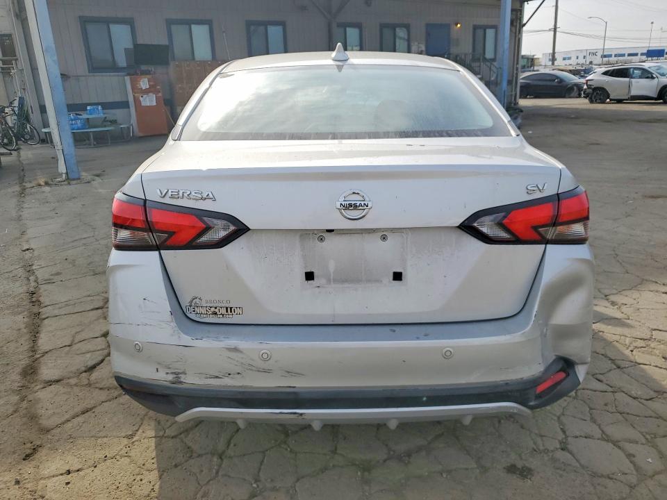 Photo 6 from auction – 2020 NISSAN VERSA with VIN 3N1CN8EV5LL824362