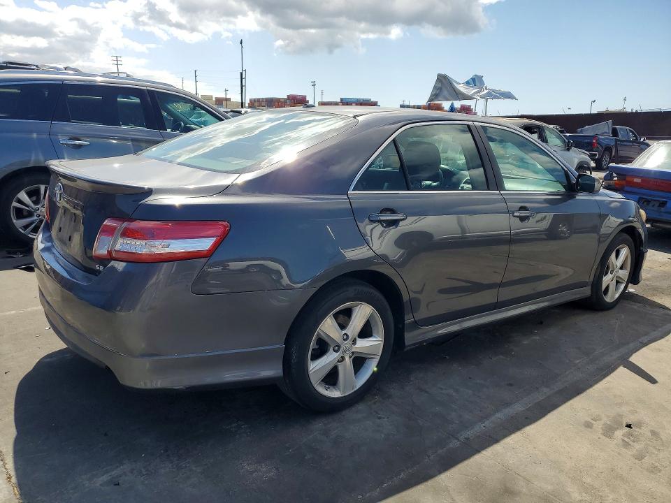 صورة رقم 3 من المزاد - 2011 TOYOTA CAMRY مع VIN 4T1BF3EK7BU648221
