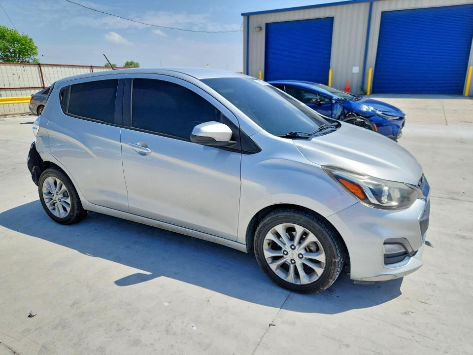 Foto 4 de la subasta – 2020 CHEVROLET SPARK con VIN KL8CD6SA4LC447324