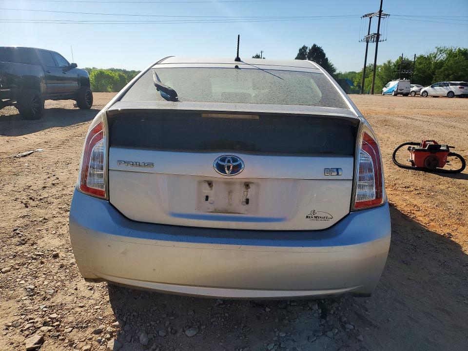 Photo 6 from auction – 2014 TOYOTA PRIUS with VIN JTDKN3DUXE0387205