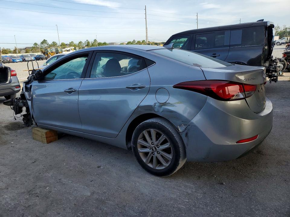 Photo 2 from auction – 2015 HYUNDAI ELANTRA with VIN 5NPDH4AE2FH628794