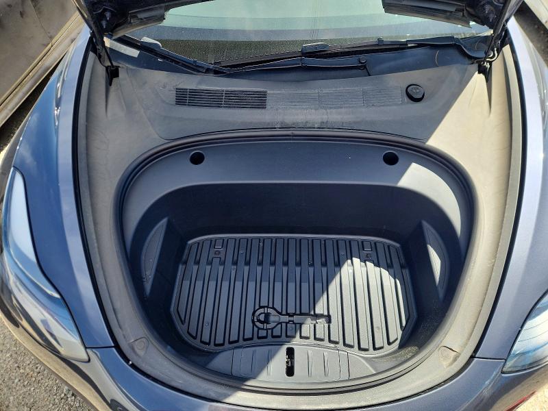 Photo 11 from auction – 2023 TESLA MODEL 3 with VIN 5YJ3E1EA5PF404042