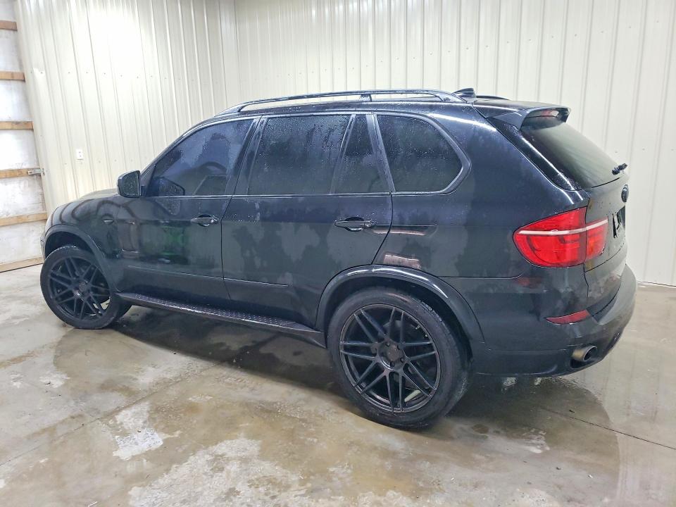 Photo 2 from auction – 2013 BMW X5 with VIN 5UXZV4C5XD0B05823