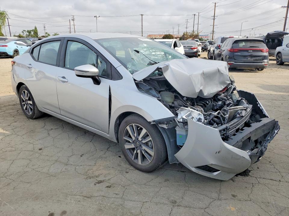 Photo 4 from auction – 2020 NISSAN VERSA with VIN 3N1CN8EV5LL824362