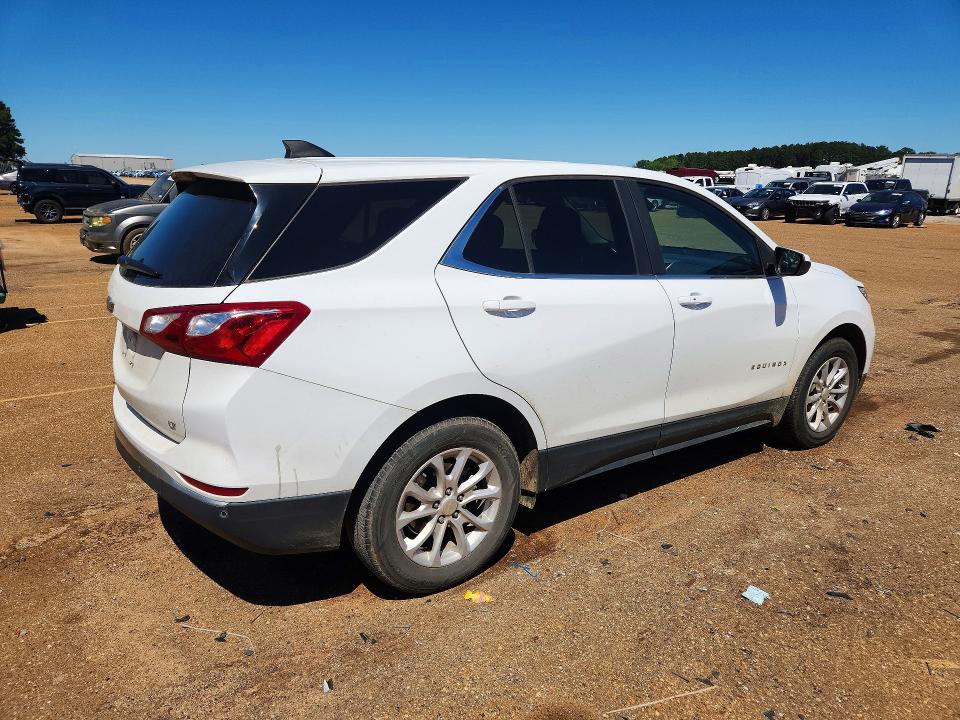 Photo 3 from auction – 2021 CHEVROLET EQUINOX with VIN 3GNAXKEV7MS123722
