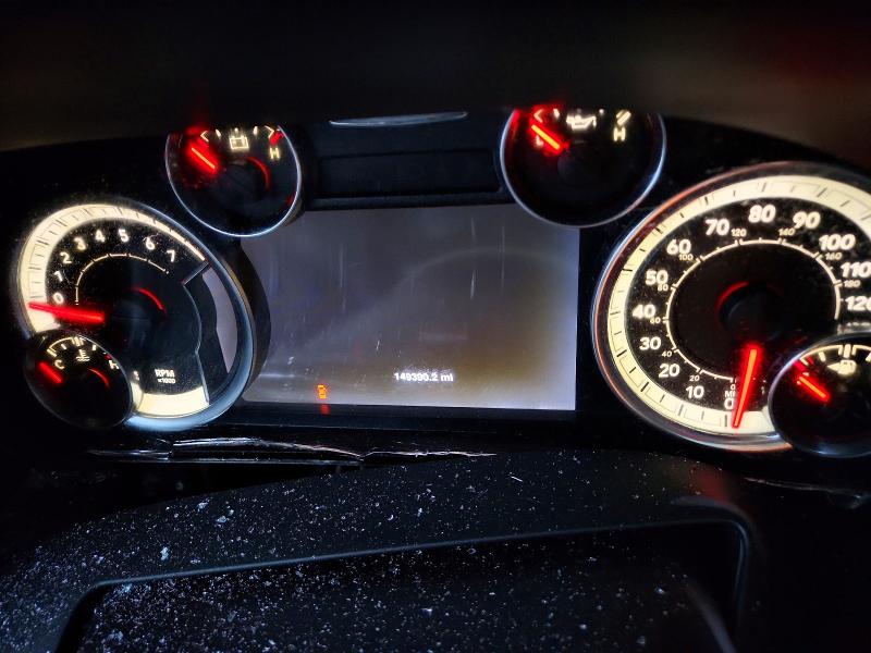 Photo 9 from auction – 2016 RAM 1500 with VIN 1C6RR6LT3GS210183