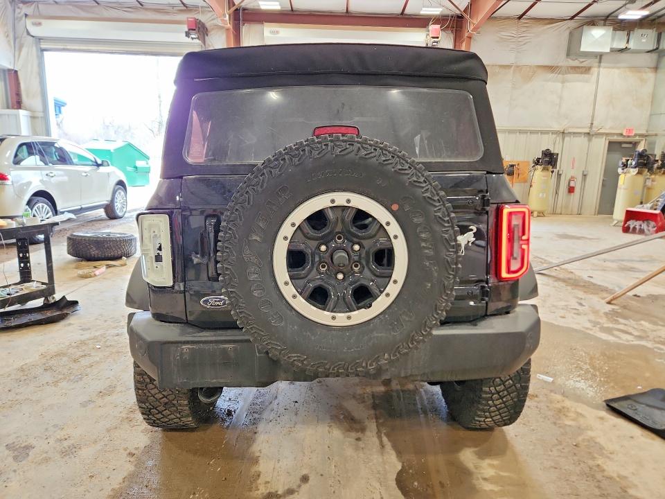 Photo 6 from auction – 2022 FORD BRONCO with VIN 1FMDE5DH6NLB50910