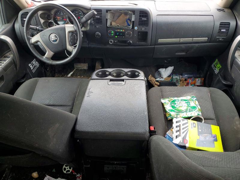 Photo 8 from auction – 2011 CHEVROLET SILVERADO with VIN 3GCPKSE39BG232196