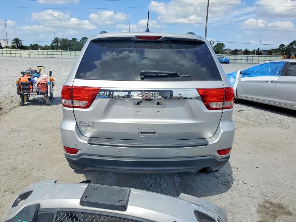 Photo 6 from auction – 2013 JEEP GRAND CHEROKEE with VIN 1C4RJFAG4DC644298