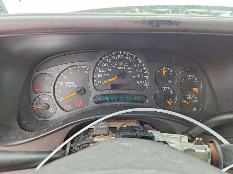 Photo 9 from auction – 2003 CHEVROLET SILVERADO with VIN 1GCHC23U23F258932