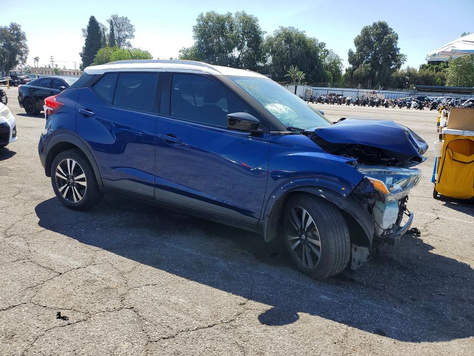 Photo 4 from auction – 2018 NISSAN KICKS with VIN 3N1CP5CUXJL536093