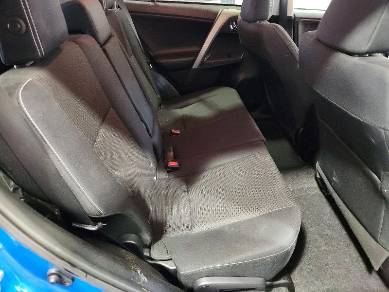 Photo 11 from auction – 2017 TOYOTA RAV4 with VIN 2T3WFREV5HW326496