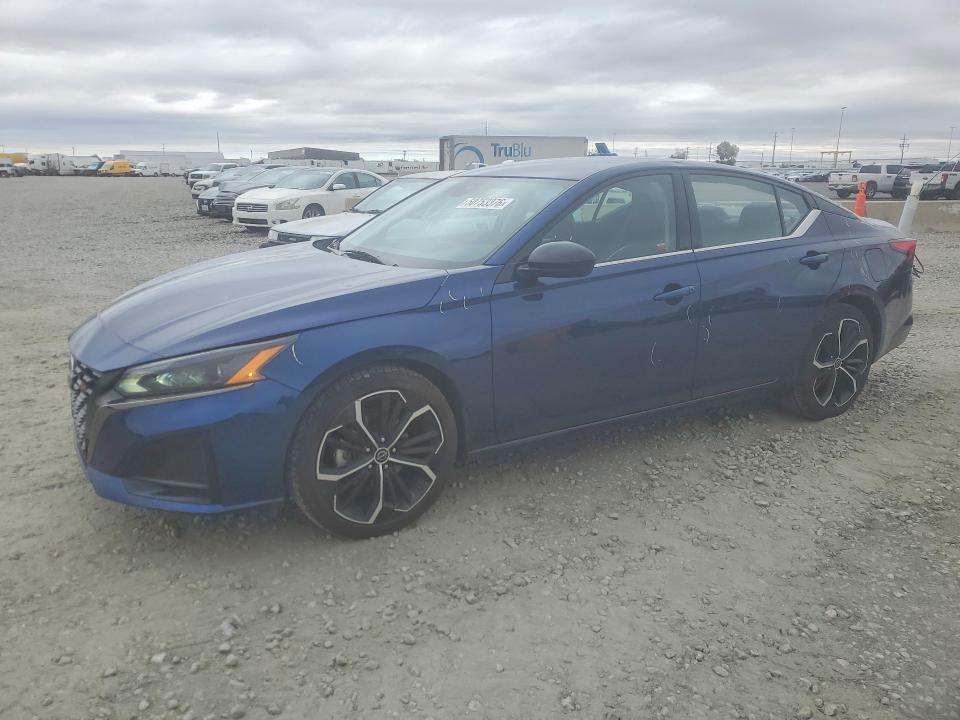 NISSAN ALTIMA 2023 with VIN 1N4BL4CV5PN332372 - Photo from auction