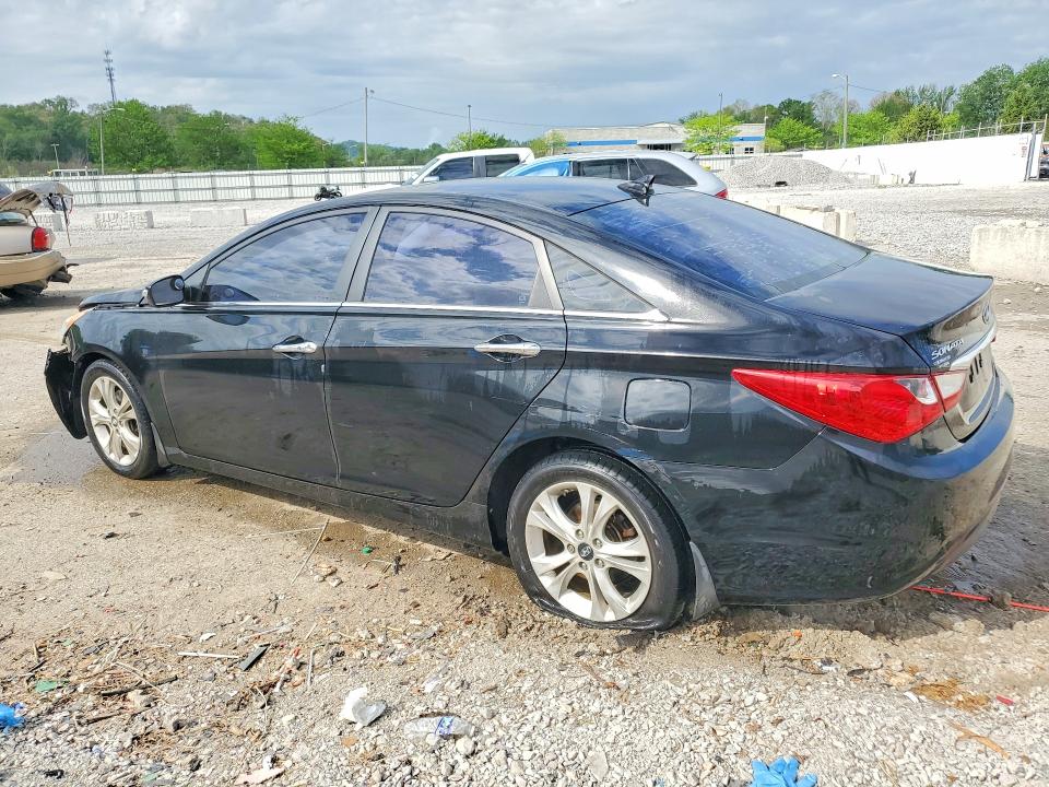 Photo 2 from auction – 2011 HYUNDAI SONATA with VIN 5NPEC4AC7BH107758