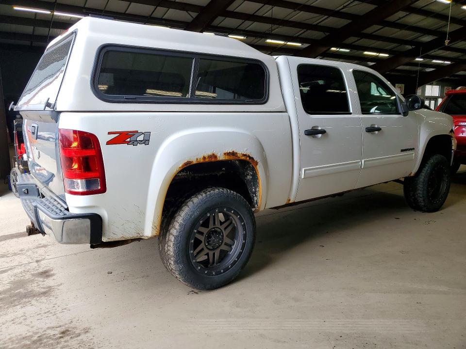 Photo 3 from auction – 2013 GMC SIERRA with VIN 3GTP2VE79DG283883