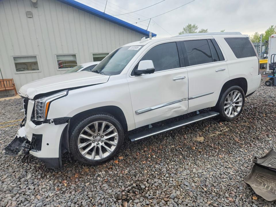 2017 CADILLAC ESCALADE - Търг №50835986