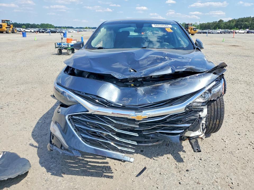 Photo 5 from auction – 2021 CHEVROLET MALIBU with VIN 1G1ZD5ST0MF063935