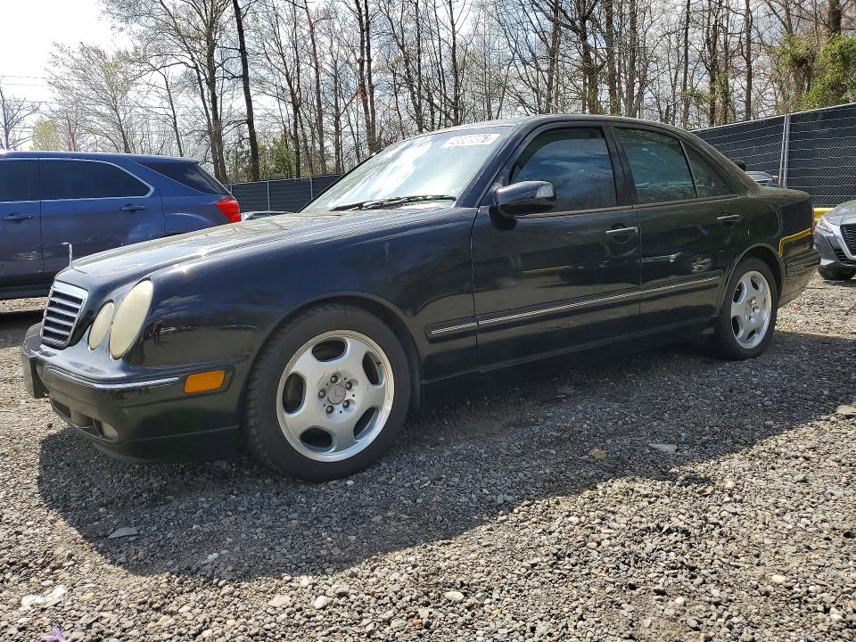 2001 MERCEDES-BENZ E - Търг №48324676