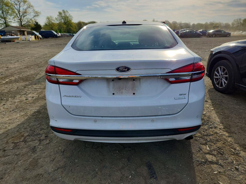 Photo 6 from auction – 2018 FORD FUSION with VIN 3FA6P0HD0JR251105