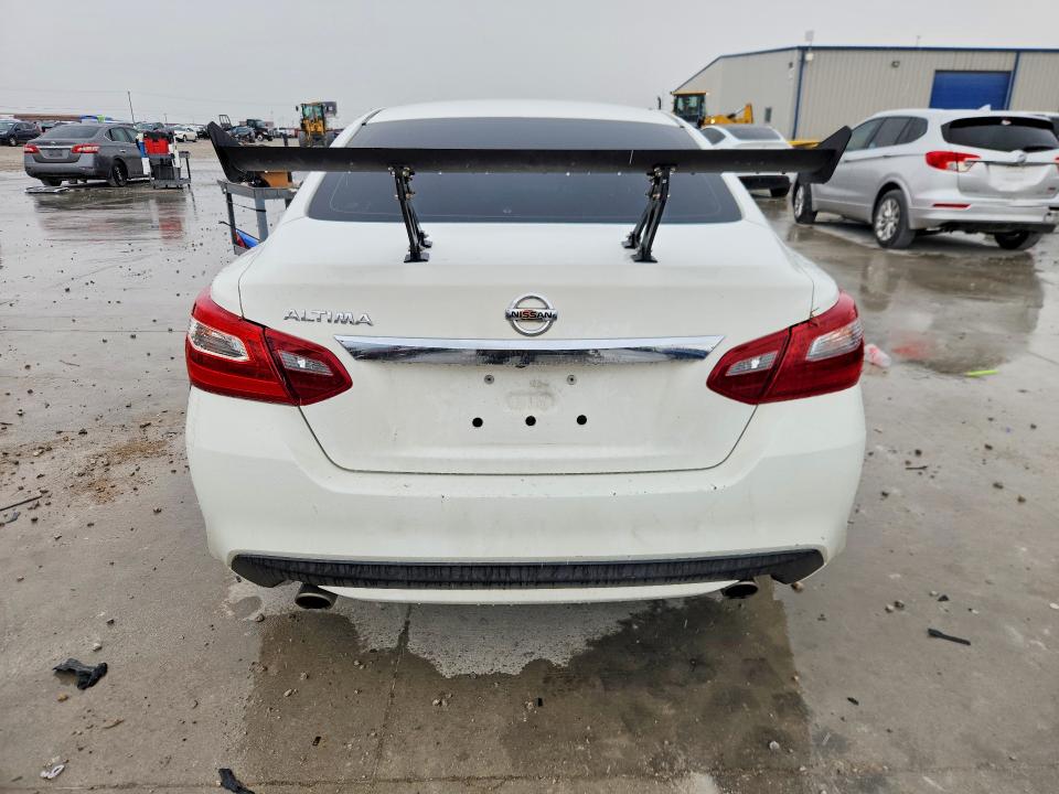Photo 6 from auction – 2018 NISSAN ALTIMA with VIN 1N4AL3AP8JC229895