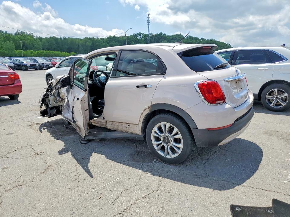 Photo 2 from auction – 2016 FIAT 500X with VIN ZFBCFYBT4GP443077