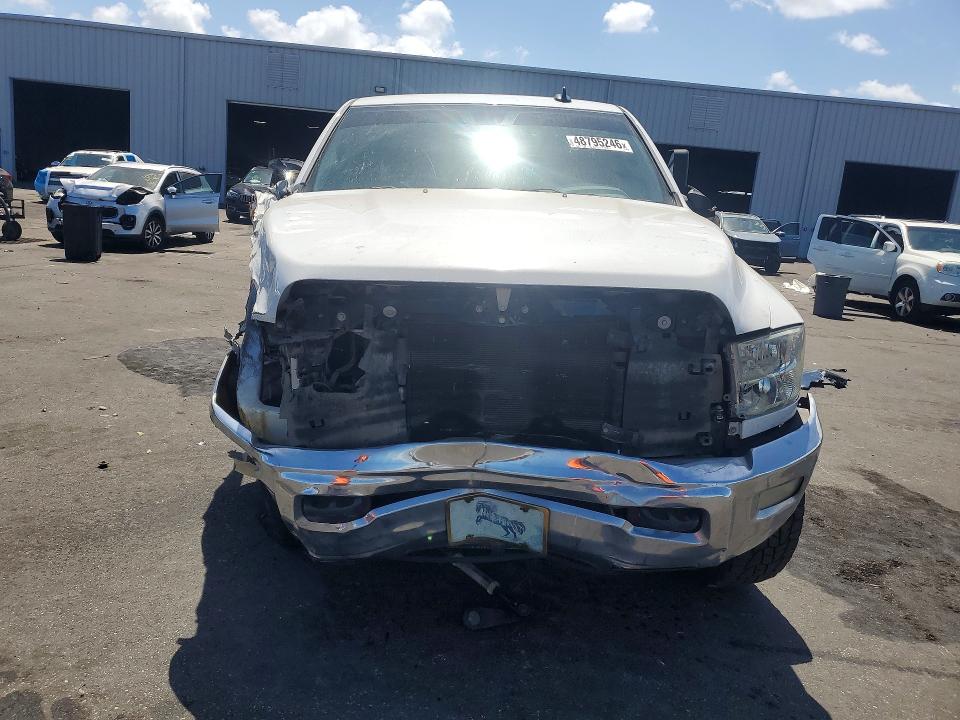 Photo 5 from auction – 2017 RAM 2500 with VIN 3C6UR5DL8HG590973