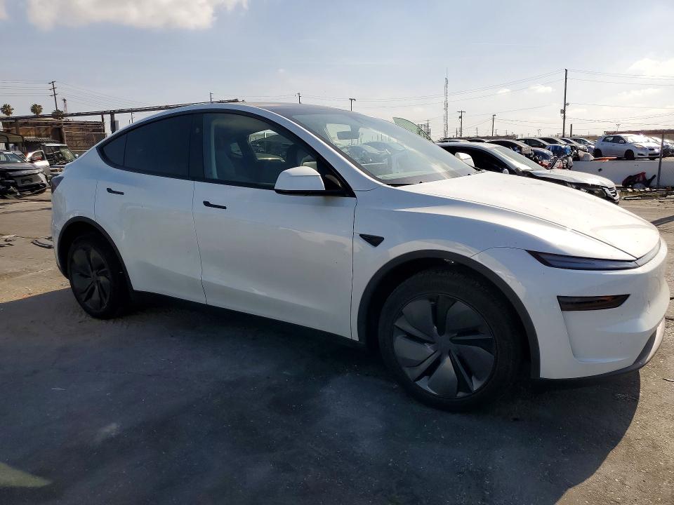 Photo 4 from auction – 2026 TESLA MODEL Y with VIN 7SAYGDED8TF397015