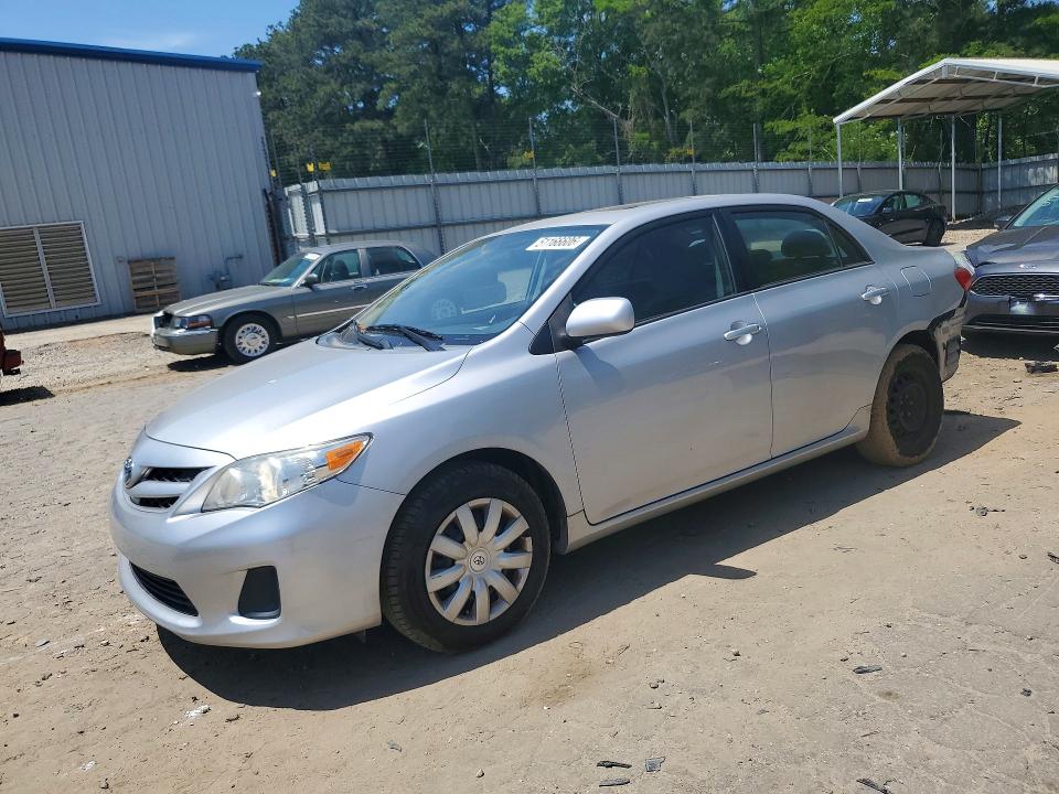 TOYOTA COROLLA 2011 with VIN 2T1BU4EE7BC722616 - Photo from auction