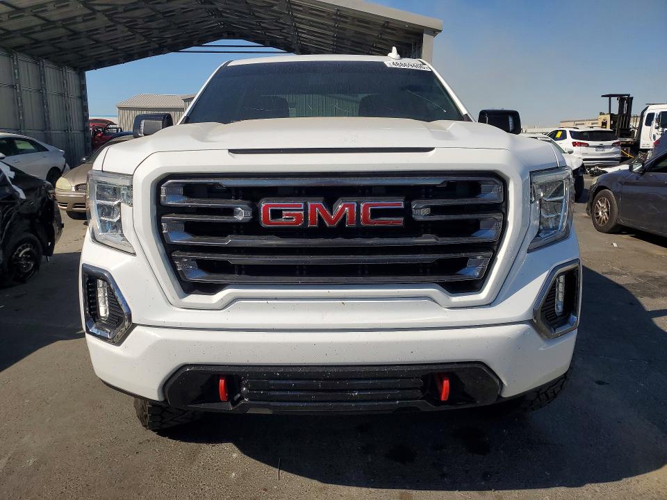 Снимка 5 от търг – 2021 GMC SIERRA с VIN 3GTP9EEL8MG419123