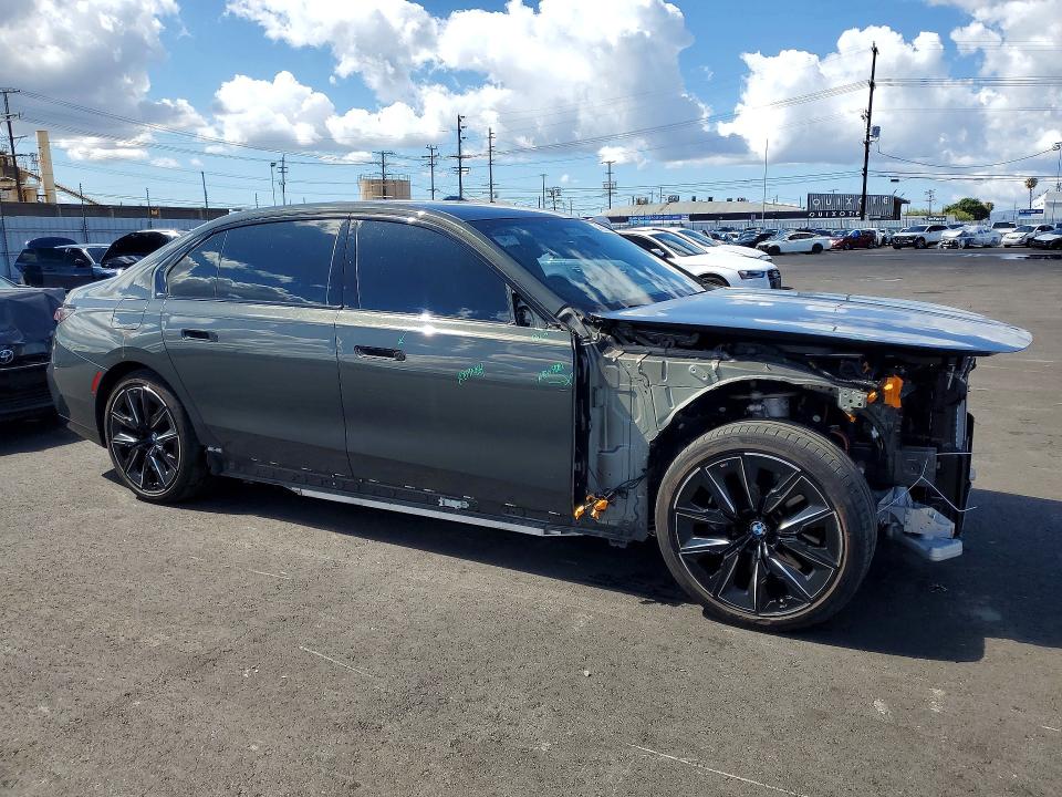 Photo 4 from auction – 2024 BMW I7 with VIN WBY43EJ09RCR87485