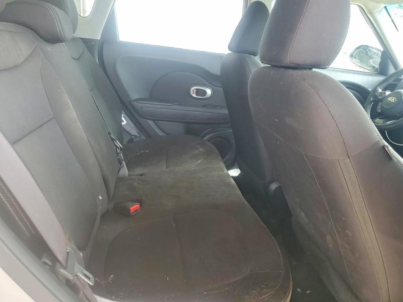 Photo 10 from auction – 2015 KIA SOUL with VIN KNDJN2A26F7777171