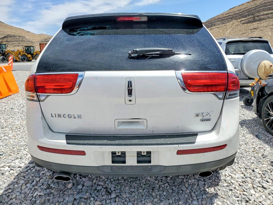 Фото 6 с аукциона – 2014 LINCOLN MKX с VIN 2LMDJ8JK9EBL00932