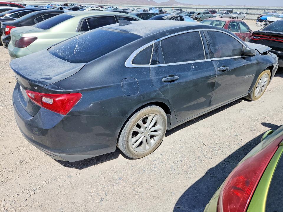Photo 3 from auction – 2017 CHEVROLET MALIBU with VIN 1G1ZE5ST6HF104894