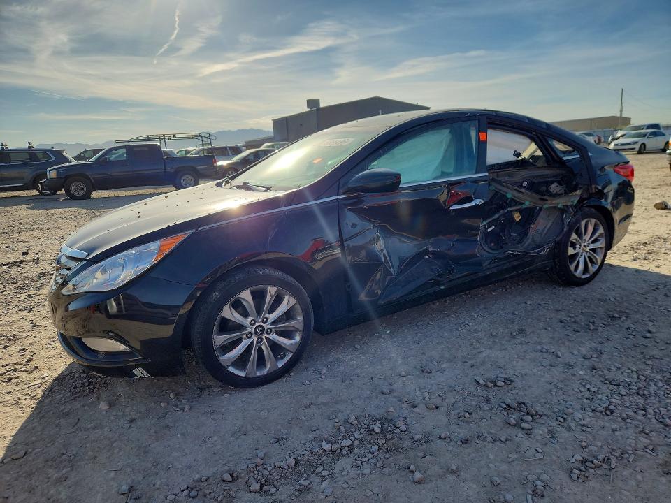HYUNDAI SONATA 2011 with VIN 5NPEC4AC2BH253775 - Photo from auction