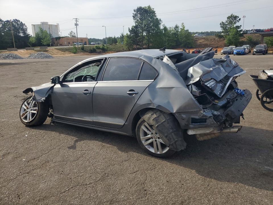 Photo 2 from auction – 2017 VOLKSWAGEN JETTA with VIN 3VWL17AJ7HM280614