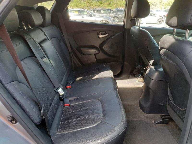 Photo 11 from auction – 2012 HYUNDAI TUCSON with VIN KM8JU3AC5CU487627