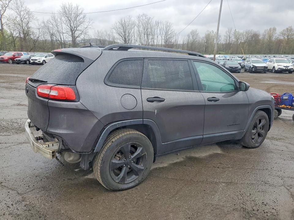 Photo 3 from auction – 2017 JEEP CHEROKEE with VIN 1C4PJLAB6HW580764