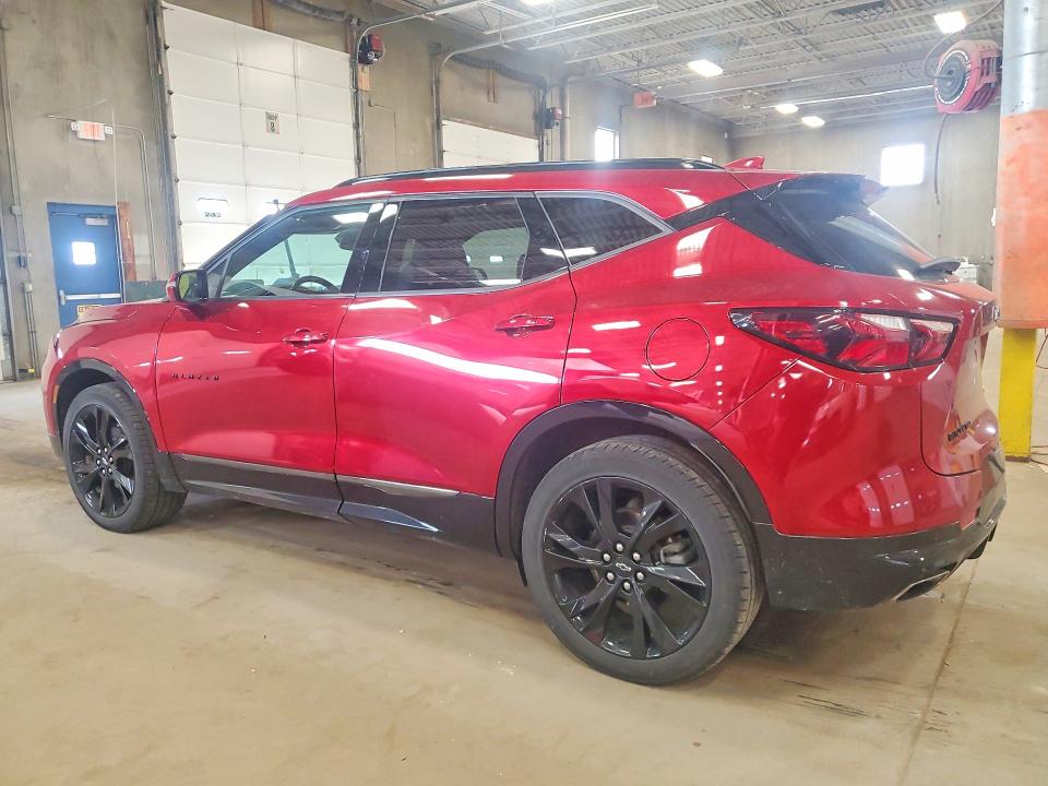 Photo 2 from auction – 2022 CHEVROLET BLAZER with VIN 3GNKBKRS9NS145368