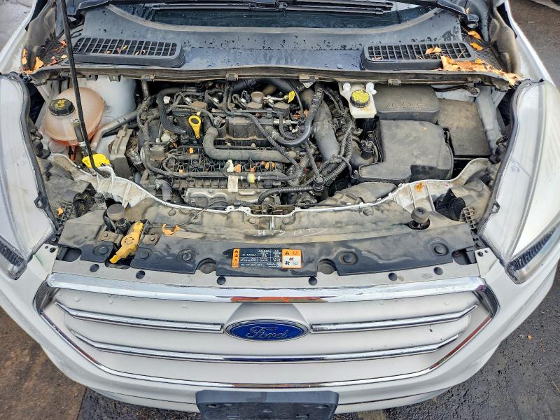 Photo 12 from auction – 2019 FORD ESCAPE with VIN 1FMCU0GD0KUA41181