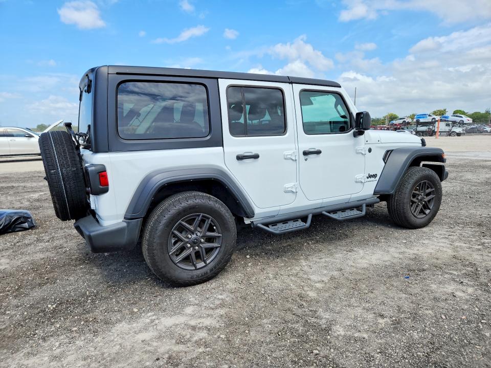 Photo 3 from auction – 2024 JEEP WRANGLER with VIN 1C4PJXDG9RW262850