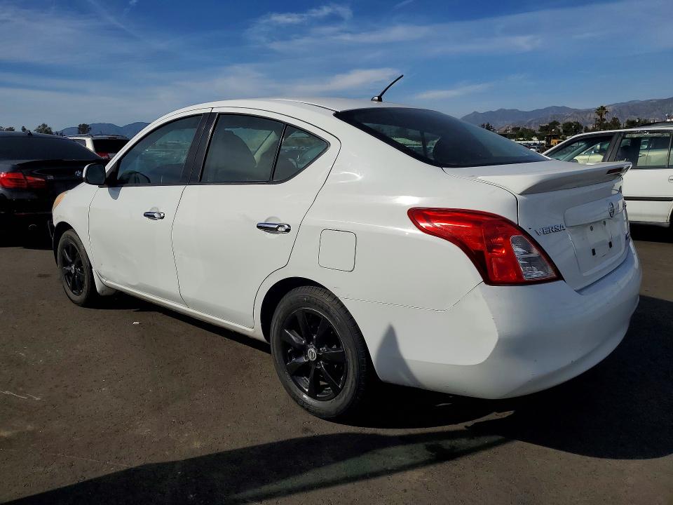 Photo 2 from auction – 2014 NISSAN VERSA with VIN 3N1CN7AP9EL827401