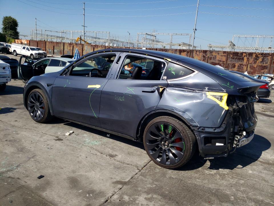 Photo 2 from auction – 2022 TESLA MODEL Y with VIN 7SAYGDEF0NF486677