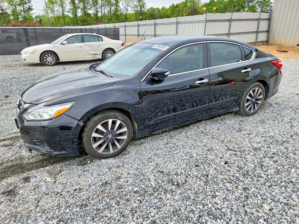 NISSAN ALTIMA 2017 with VIN 1N4AL3AP4HC128105 - Photo from auction