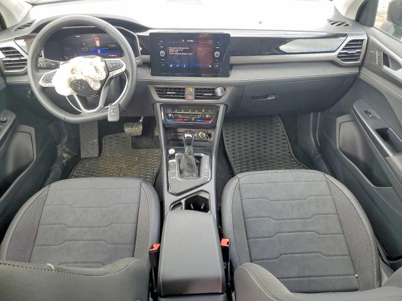 Photo 8 from auction – 2025 VOLKSWAGEN TAOS with VIN 3VV3C7B29SM041370