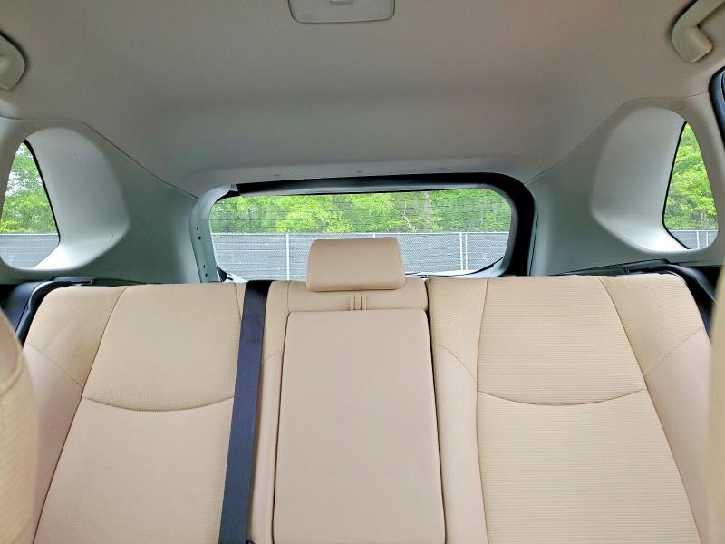 Photo 10 from auction – 2022 TOYOTA RAV4 with VIN JTMMWRFV2ND154801