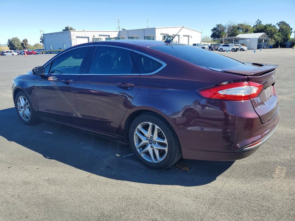 Photo 2 from auction – 2013 FORD FUSION with VIN 3FA6P0HR6DR326552
